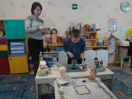 День науки в группе "Почемучки" День науки в группе "Почемучки".