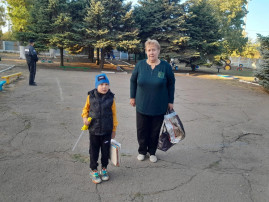 Спаси дерево, сдай макулатуру Спаси дерево, сдай макулатуру.