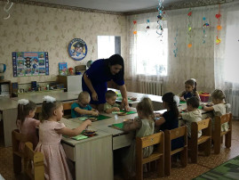Методическое объединение "Цветные ладошки" Методическое объединение "Цветные ладошки".
