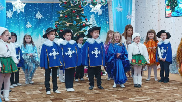 Новогодняя сказка в группе "Почемучки" Новогодняя сказка в группе "Почемучки".