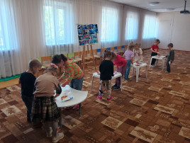 Знакомство с морскими обитателями, группа "Радуга" Знакомство с морскими обитателями, группа "Радуга".